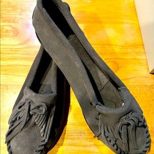 MINNETONKA Mocassins